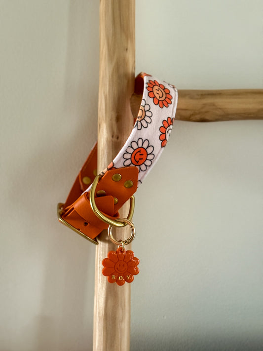 Flower Power Velvet Collar