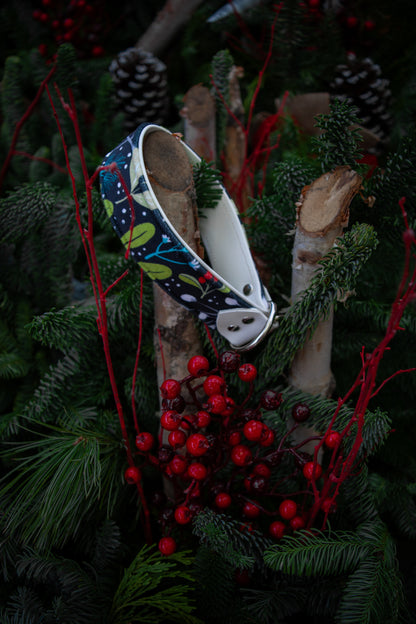 Merry Berry Velvet Collar