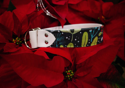 Merry Berry Velvet Collar
