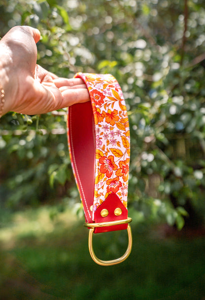 Valencia Velvet Collar