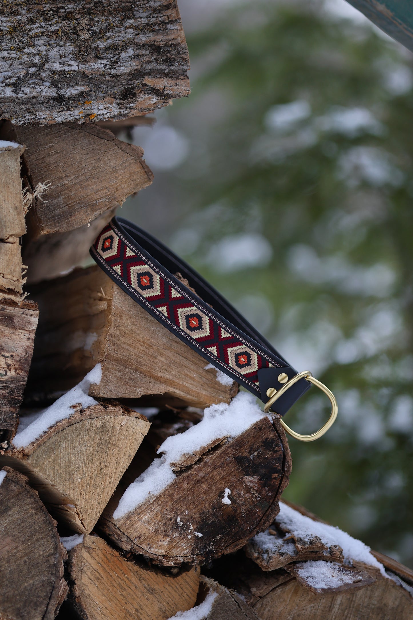 Nutcracker Collar